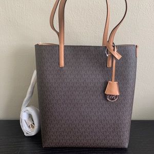 Michael Kors Hayley Tote Bag/ Crossbody Bag